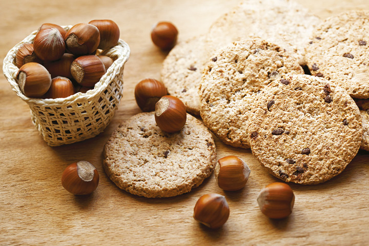 Biscotti con farina di nocciole